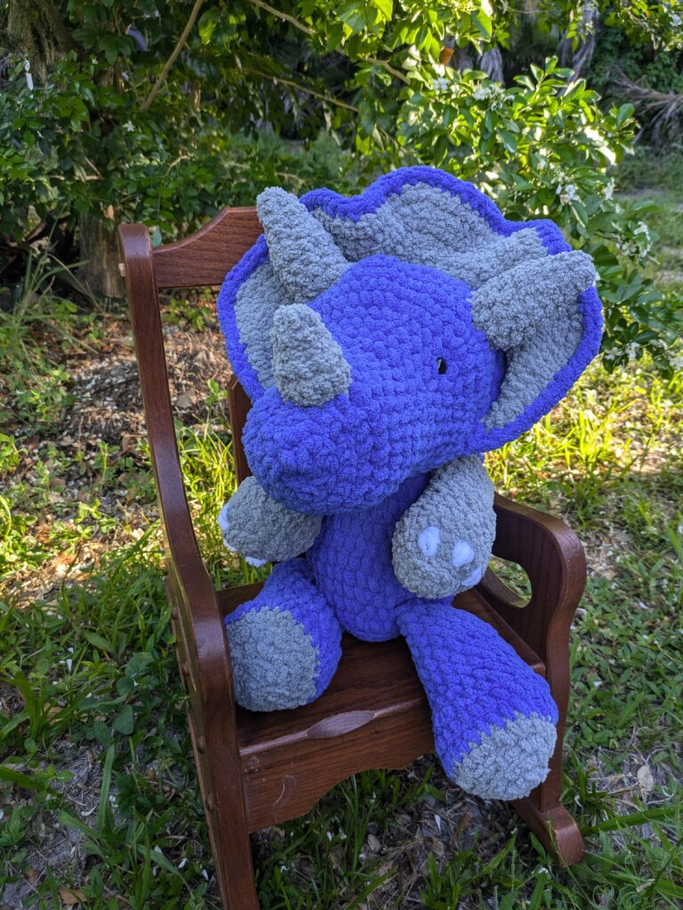 Big yarn stuffy crochet triceratops dino