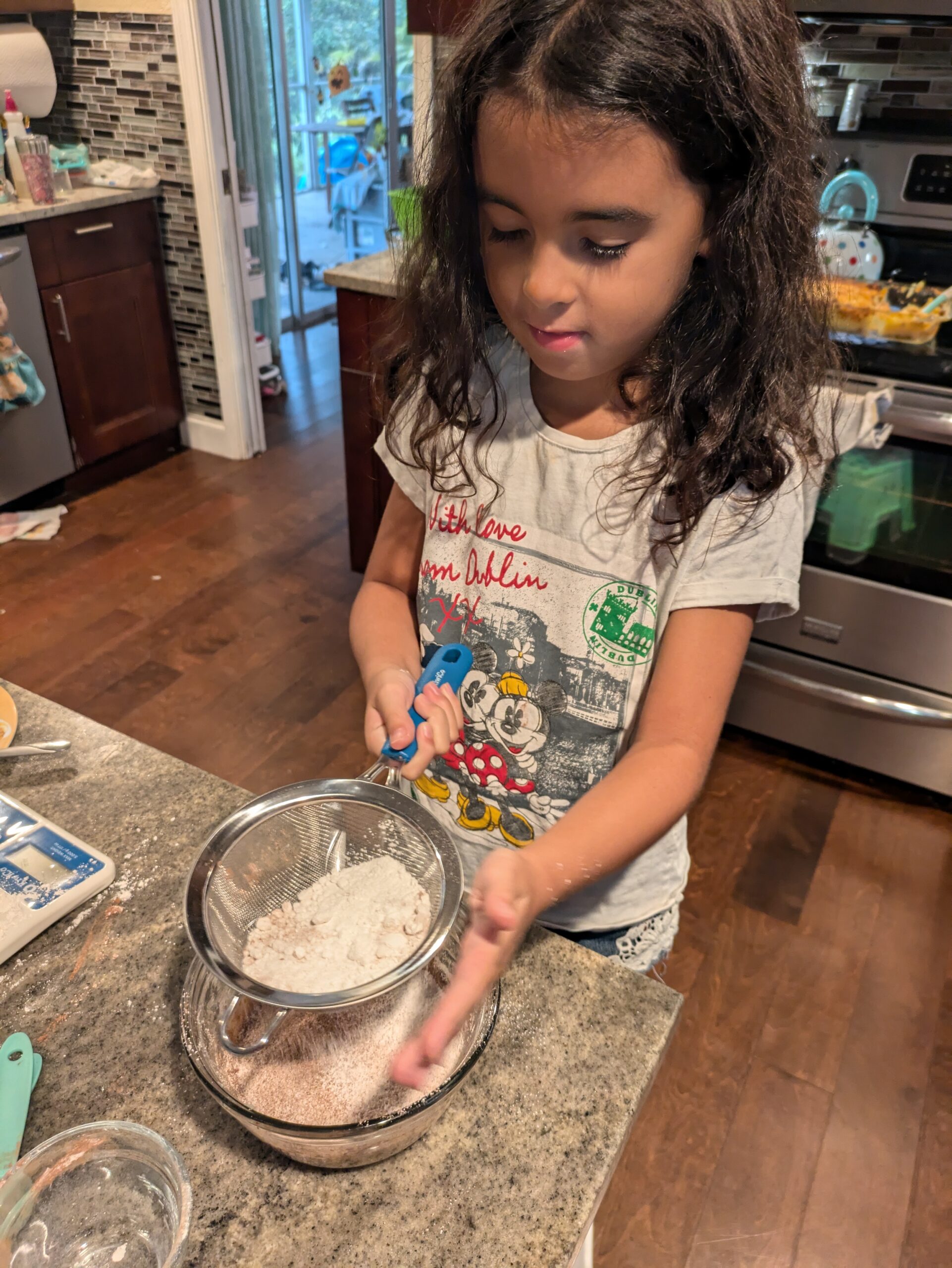 PXL_20241003_221859199